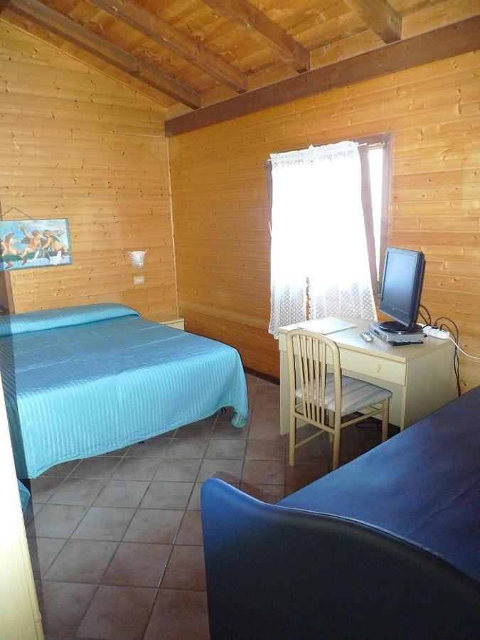 Villa Anna Apartments Tremosine Bagian luar foto