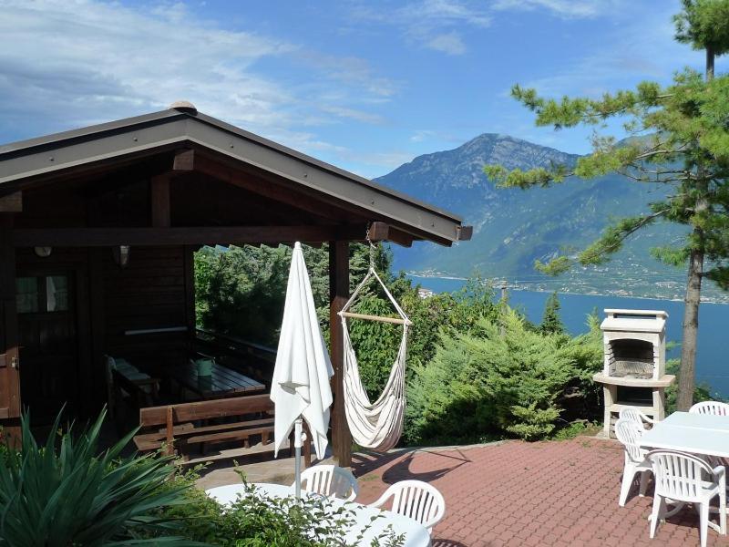 Villa Anna Apartments Tremosine Bagian luar foto