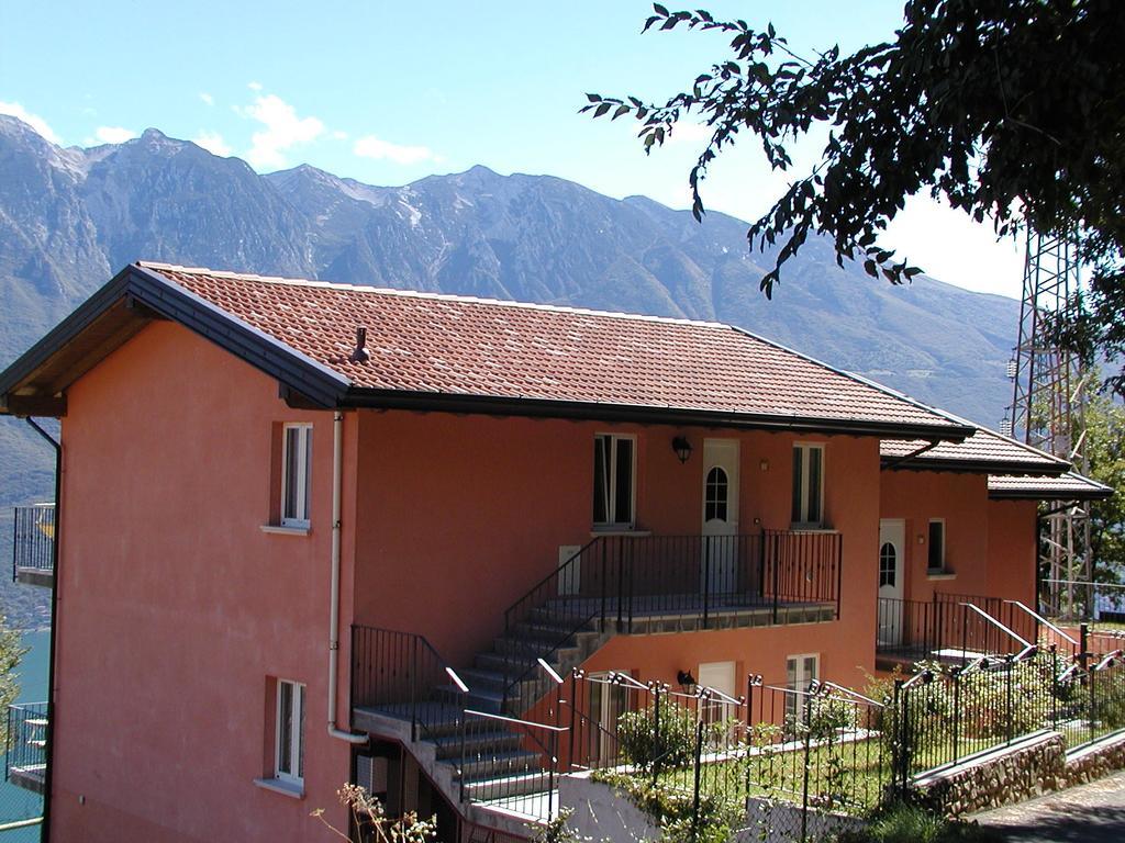 Villa Anna Apartments Tremosine Bagian luar foto
