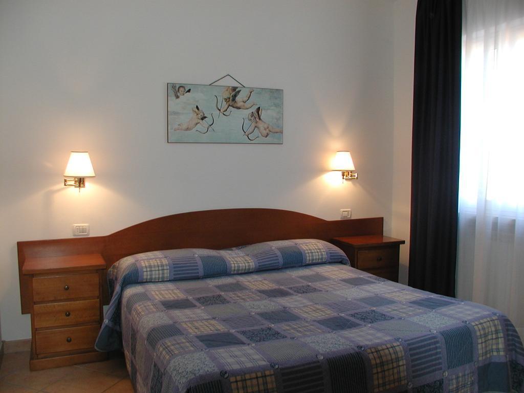 Villa Anna Apartments Tremosine Bagian luar foto