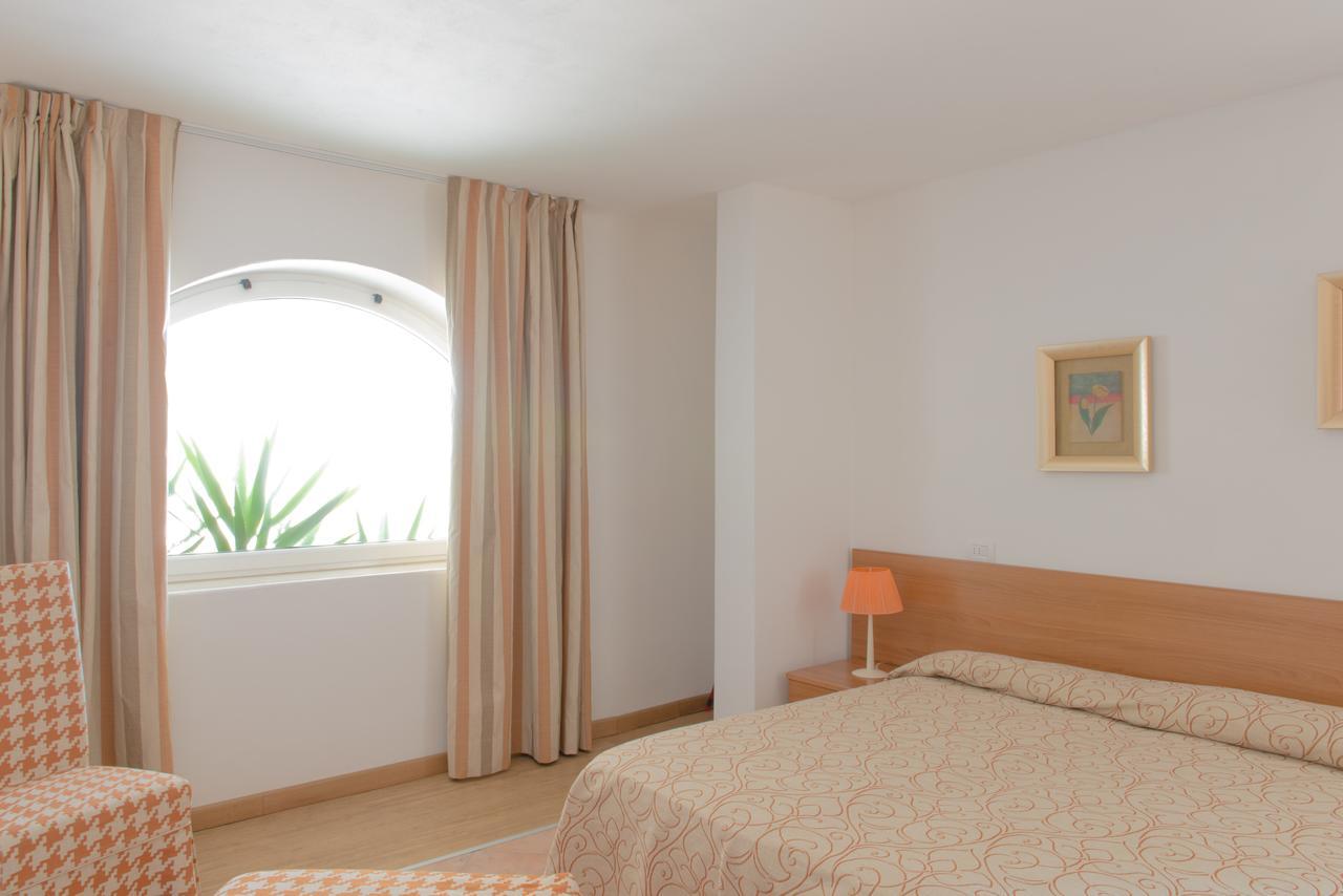 Villa Anna Apartments Tremosine Bagian luar foto